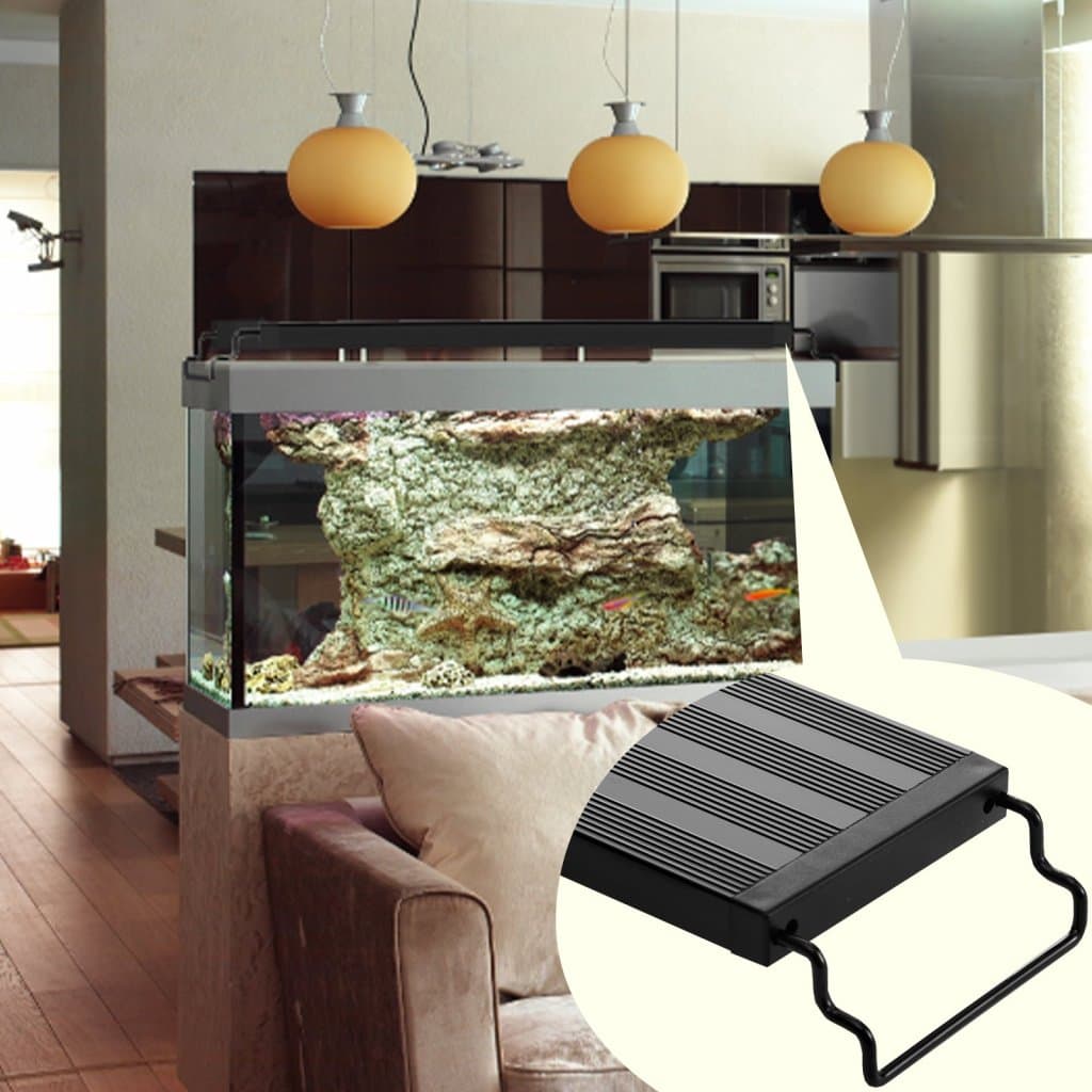 10 W-os LED teljes spektrumú akváriumvilágítás 30-45 cm átmérőjű akváriumokhoz