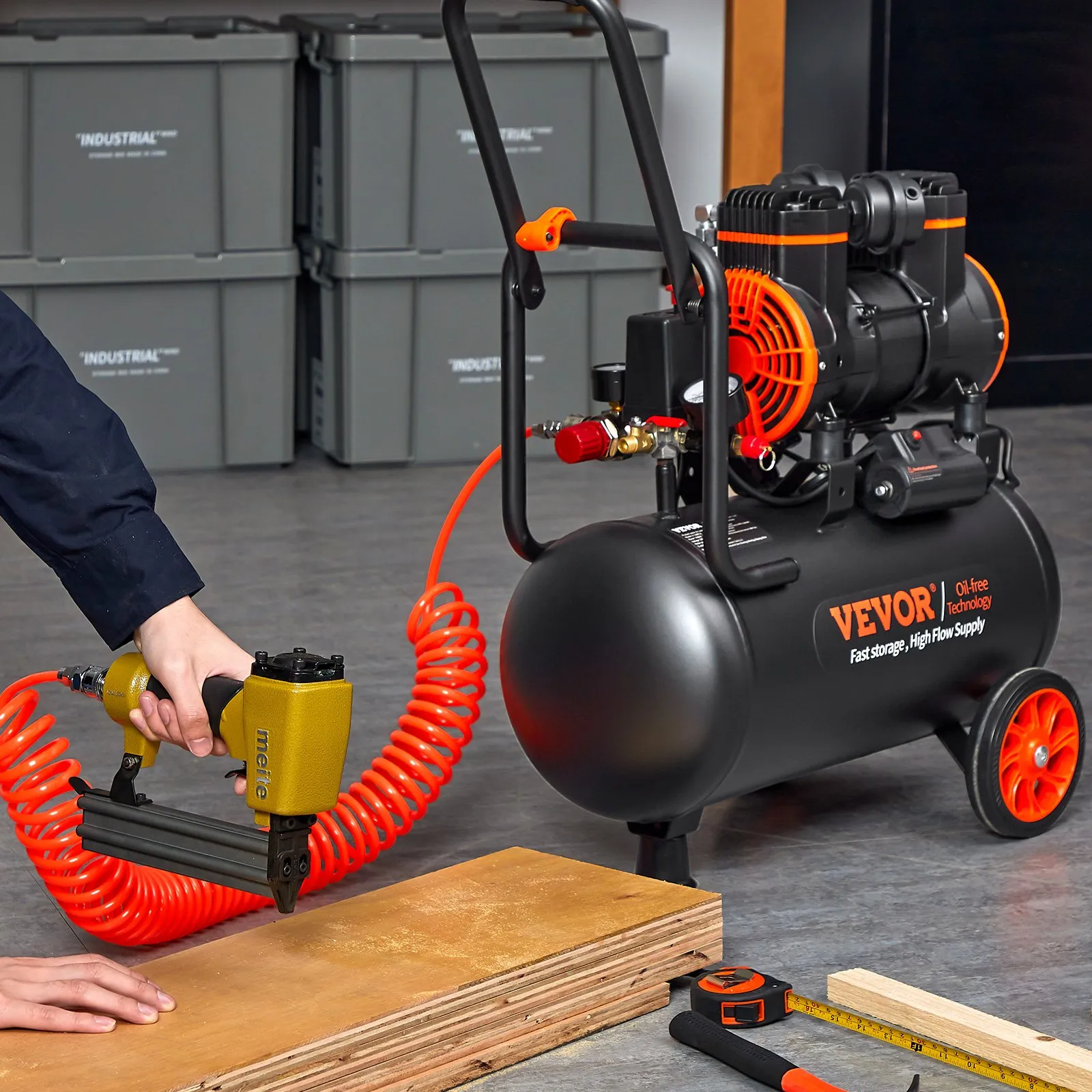 Légkompresszor 23,8 l 1450 W 3,35 CFM @ 90 PSI 70 dB Ultra csendes Olajmentes