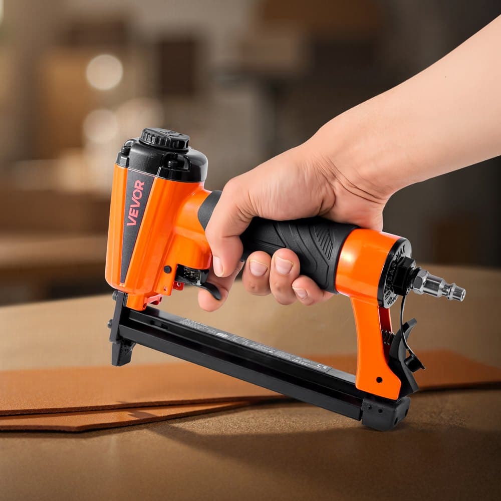 Pneumatikus tűzőgép, 21-es méretű pneumatikus kárpittűző 80-as sorozatú 12,8 mm-es korona 6 mm-16 mm hosszú tűzőgépekhez, 70-110 PSI nyomású levegős tűzőgép famegmunkáláshoz, kárpitozáshoz, kézműveskedéshez, barkácsoláshoz